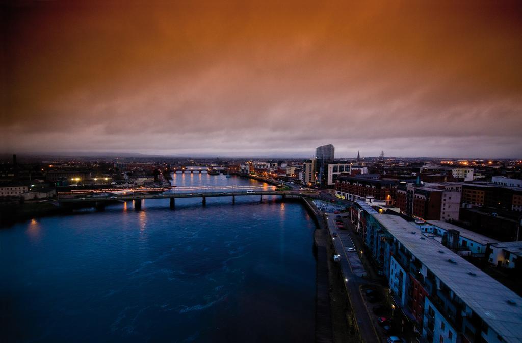 Limerick Strand Hotel Exteriör bild
